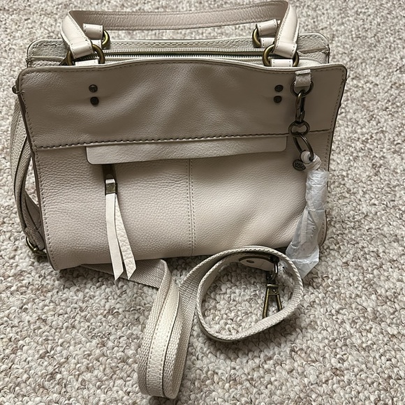 The SAK Alameda Leather convertible tote bag (pu1300 - Picture 2 of 5